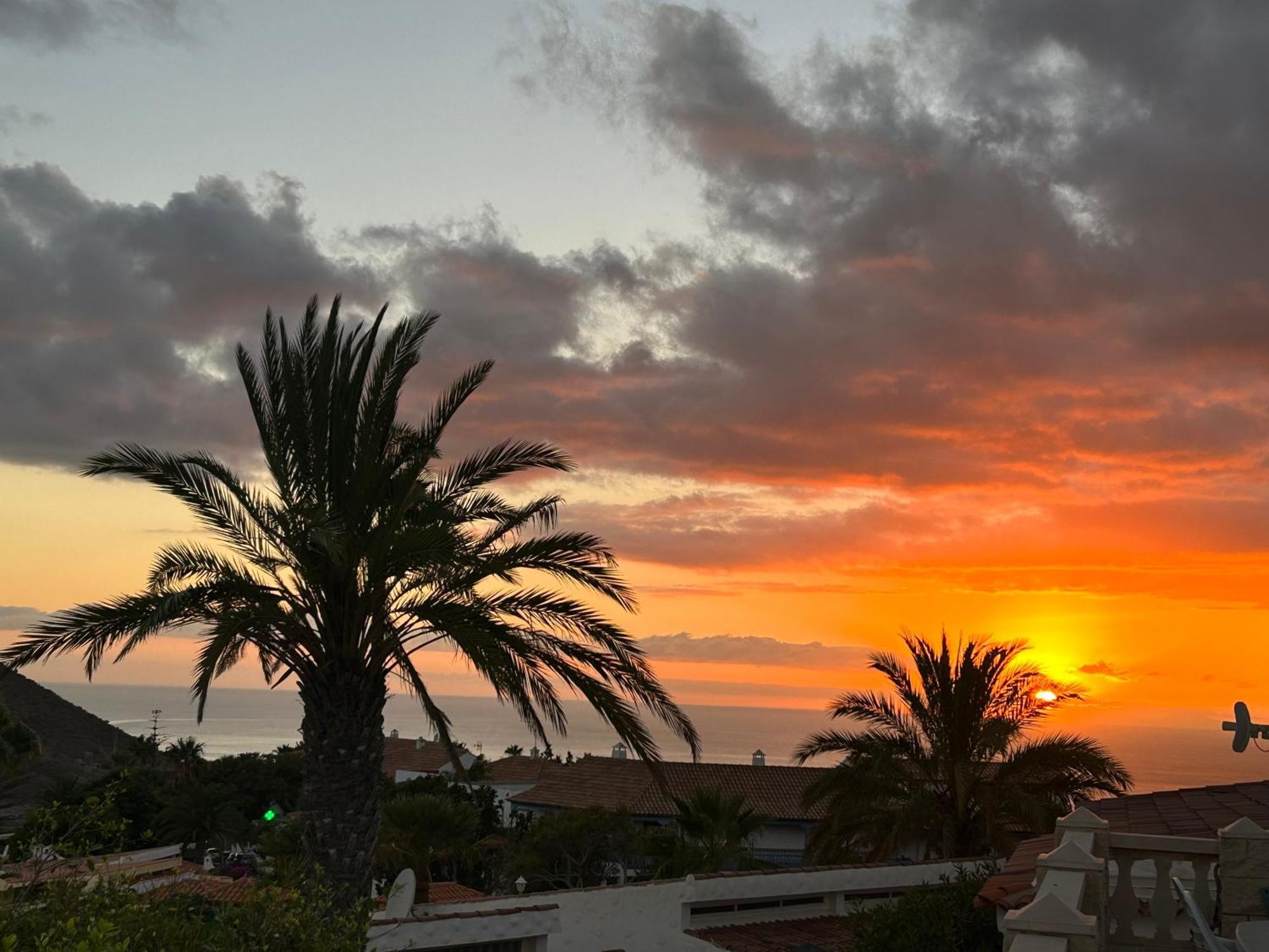 Villa Azure Horizon And Breeze - Panoramic Ocean View And Heated Pool Chayofa Exterior foto